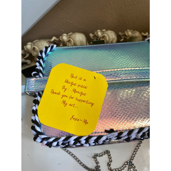 ONE OF A KIND HANDBAG, PURPLE, AND COLORFUL SIDES. - Picture 2 of 8